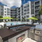 Business 2 image BLEECKER HYDE PARK APARTMENTS apartments tampa in Tampa FL