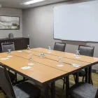 Business 4 image COURTYARD BY MARRIOTT ORLANDO AIRPORT Hotel in Orlando FL