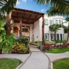 Business 27 image JOANNE DAVIS-HOWARD - CRUISE PLANNERS Vacation Packages in Lake Mary FL