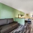 Business 29 image QUALITY INN & SUITES DOWNTOWN in Orlando FL