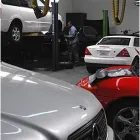 Business 2 image SUPERFORMANCE FOREIGN AUTO REPAIR Windshield Repair in Los Angeles CA