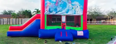 Business 10 image COCO PARADISE in Miami FL