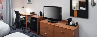 Business 7 image FAIRFIELD INN & SUITES BY MARRIOTT SOUTH BEND AT NOTRE DAME in South Bend IN
