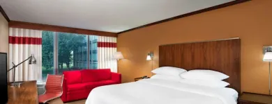 Business 4 image FOUR POINTS BY SHERATON KANSAS CITY AIRPORT Hotels in Kansas City MO