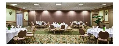 Business 4 image HOLIDAY INN CORAL GABLES - UNIVERSITY Resorts in Coral Gables FL