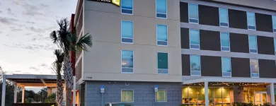 Business 15 image HOME2 SUITES BY HILTON TAMPA USF NEAR BUSCH GARDENS Hotel in Tampa FL