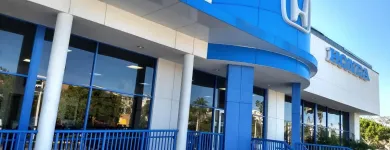 Business 2 image HONDA OF AVENTURA Used Truck Dealer in North Miami Beach FL