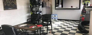 Business 4 image MAXED OUT TRUCKS, LLC Transmission Repair in Raytown MO