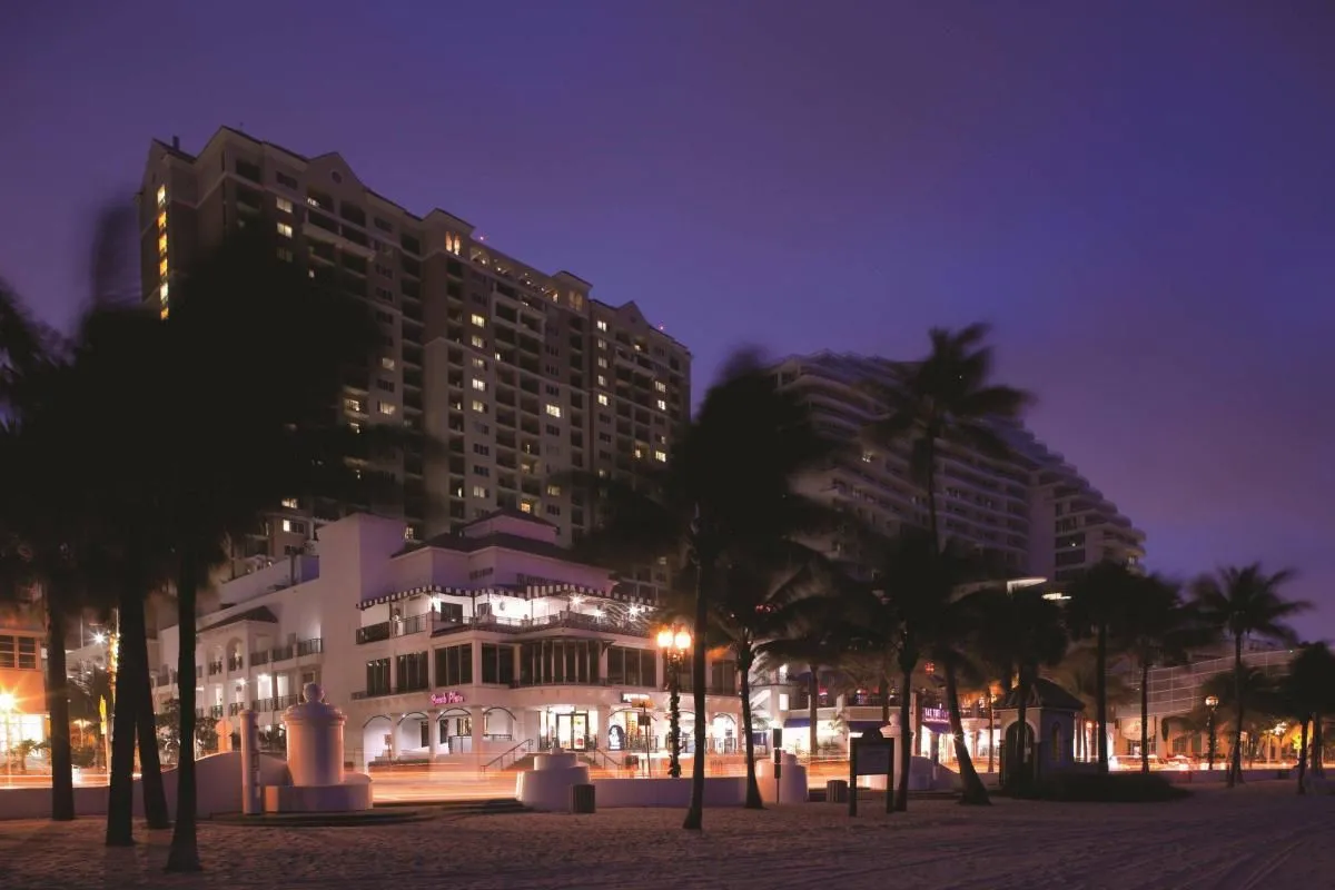 Business 18 image MARRIOTT'S BEACHPLACE TOWERS