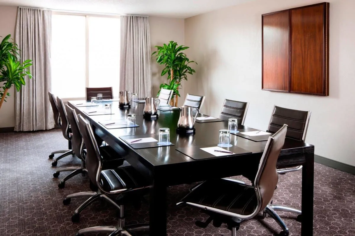 Business 11 image SHERATON SUITES FORT LAUDERDALE AT CYPRESS CREEK
