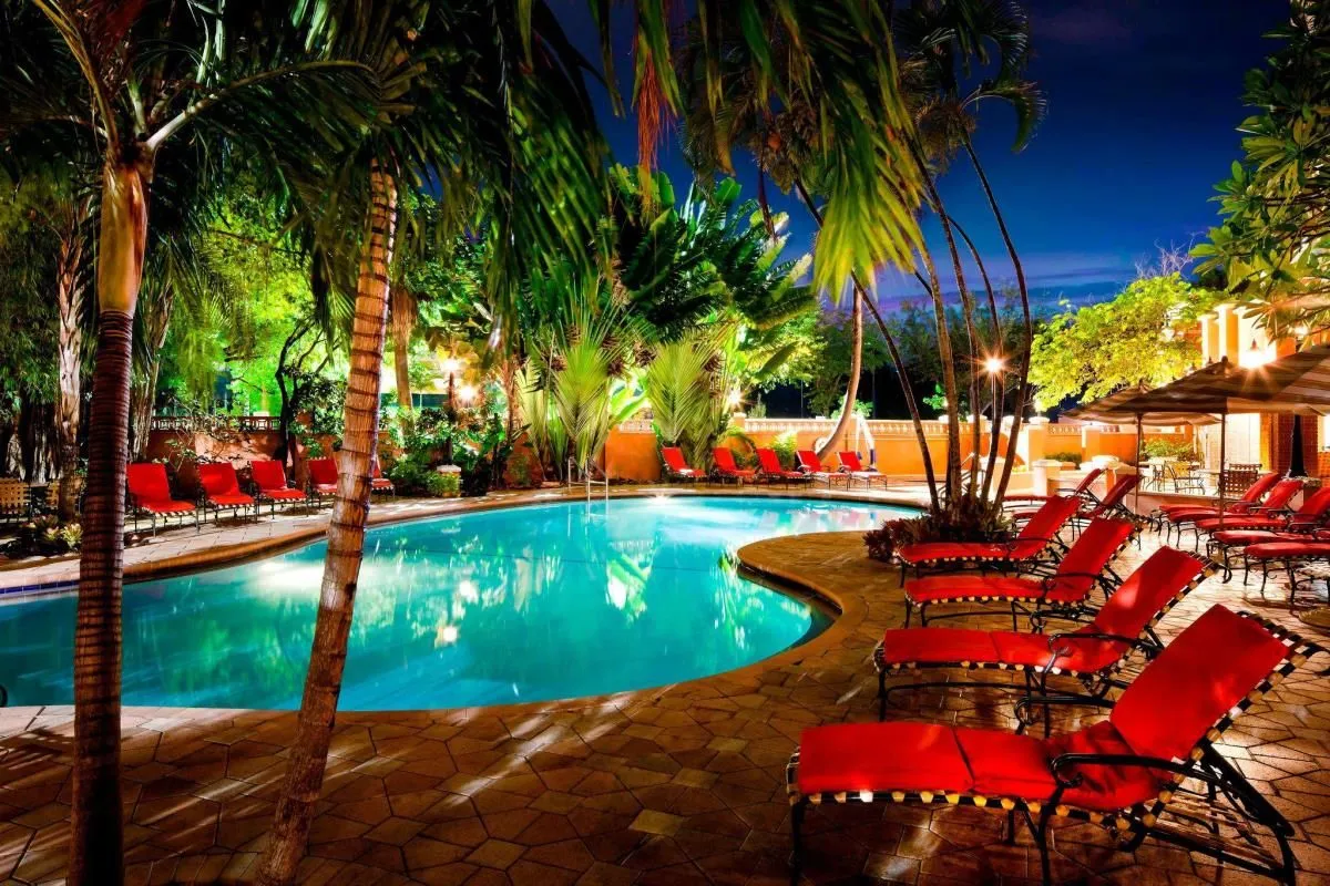 Business 13 image SHERATON SUITES FORT LAUDERDALE AT CYPRESS CREEK