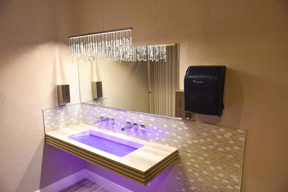 Business 20 image HILL VALLEY SUITES