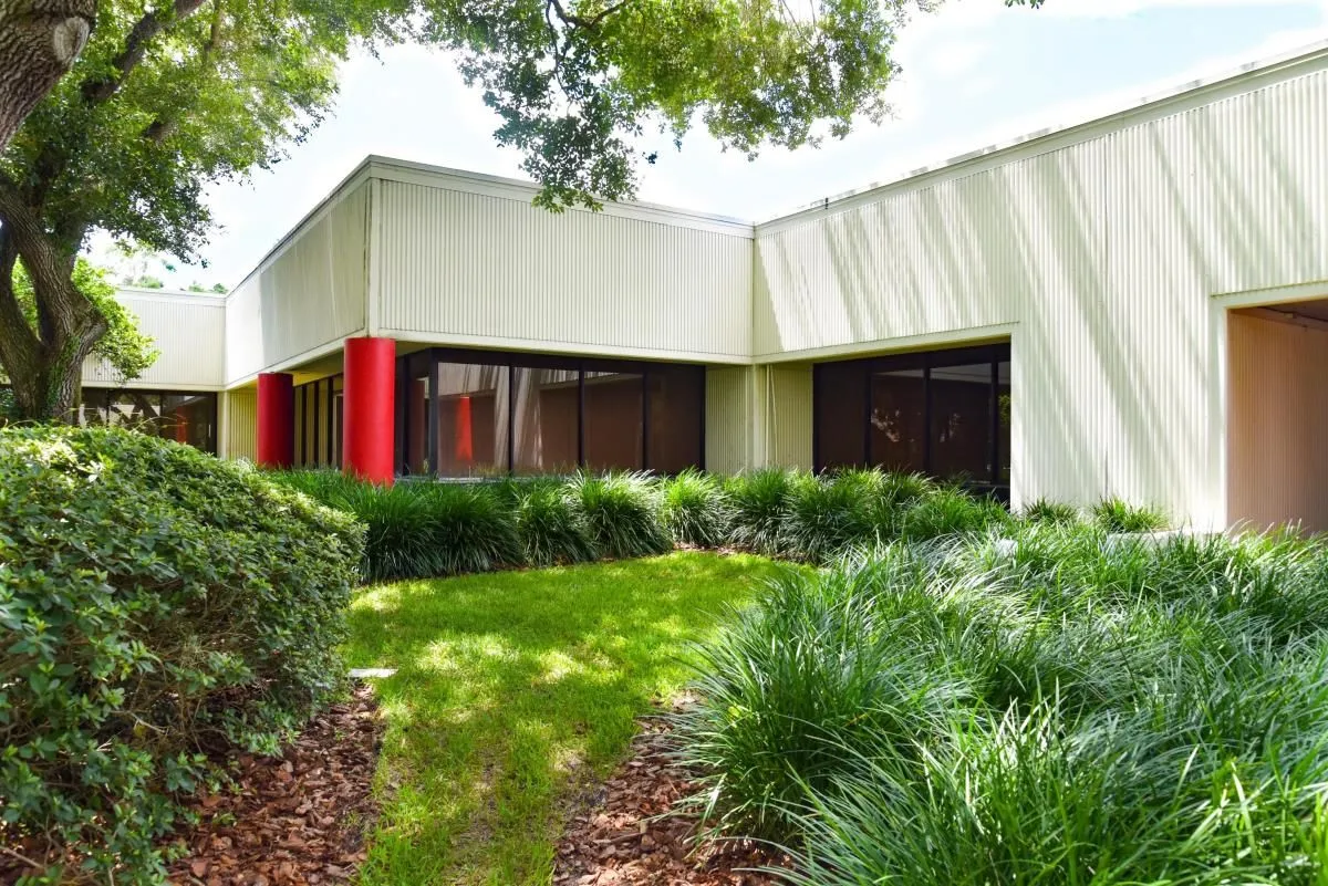 Business 36 image HILL VALLEY SUITES