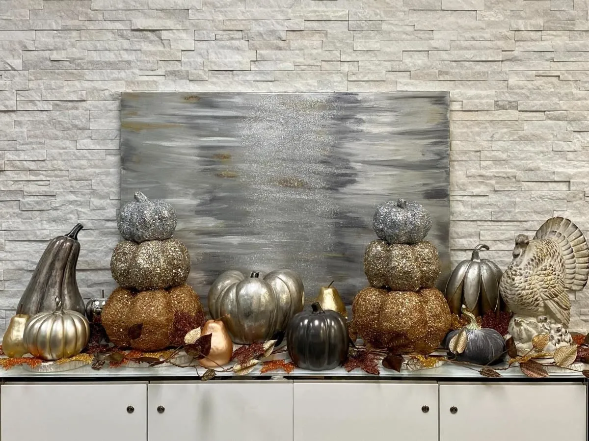 Business 19 image HILL VALLEY SUITES