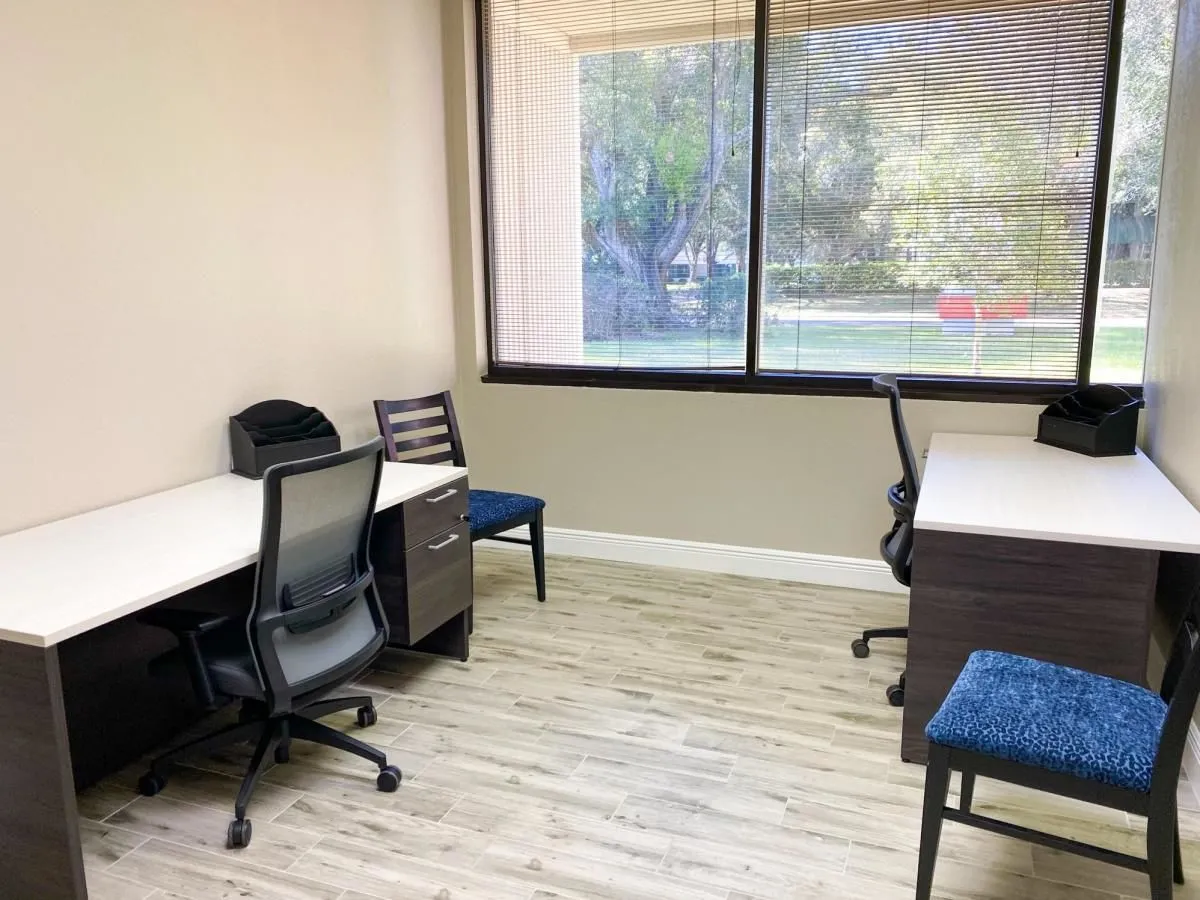 Business 73 image HILL VALLEY SUITES