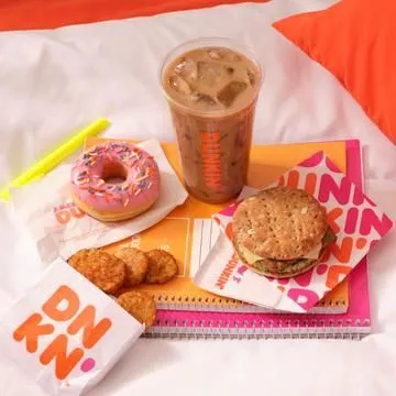 Business 45 image DUNKIN'