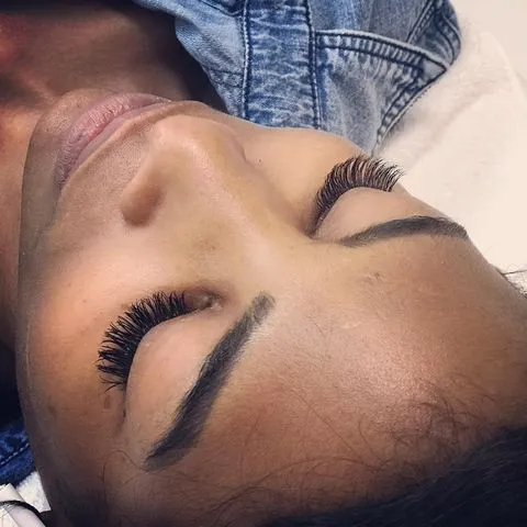 Business 1 image GOLD LASHES MIAMI - BRICKELL LASHES STUDIO