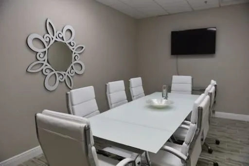 Business 44 image HILL VALLEY SUITES