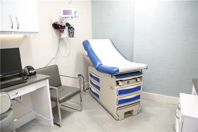 Business 15 image MANHATTAN FOOT SPECIALISTS