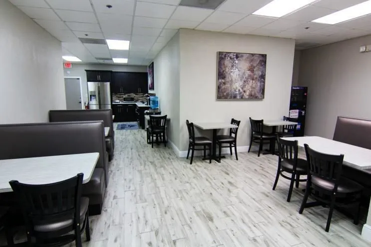 Business 2 image HILL VALLEY SUITES