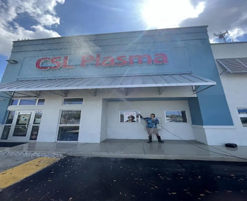 Business 5 image SUPER CLEAN 305