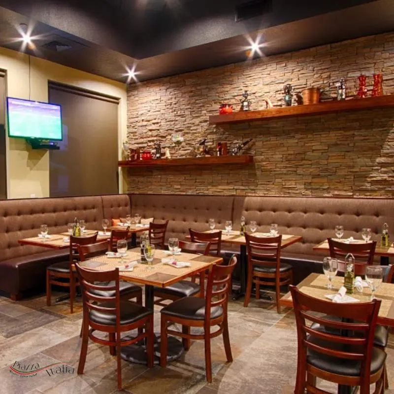 Business 23 image PIAZZA ITALIA